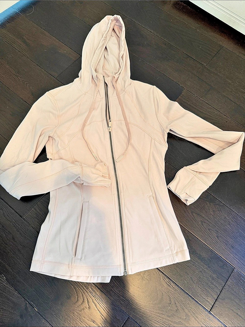 lululemon Hooded Lightweight Jacket in Pink Like New